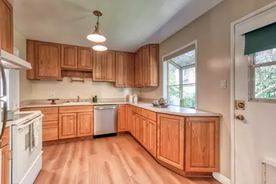 331 San Carlos Ave, El Granada, CA 94018 - Photo 9