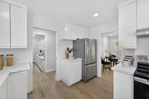 2169 Yorkshire Way, Mountain View, CA 94040 - Photo 11