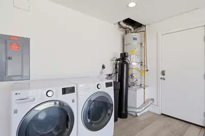 1122 Lynhurst Way, San Jose, CA 95118 - Photo 33