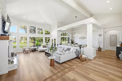 1355 Sonnys Way, Hollister, CA 95023 - Photo 9