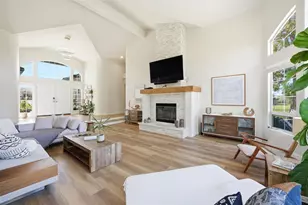 1355 Sonnys Way, Hollister, CA 95023 - Photo 13