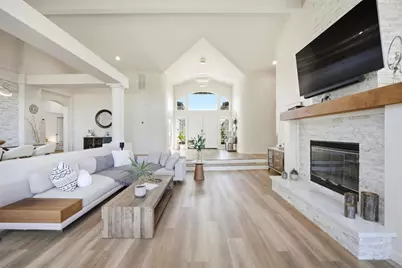 1355 Sonnys Way, Hollister, CA 95023 - Photo 9