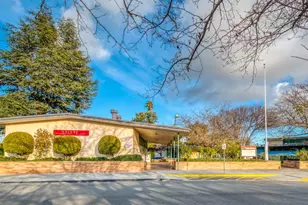 2704 Louis Rd, Palo Alto, CA 94303 - Photo 29