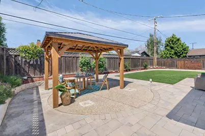 779 Broadmoor Dr, San Jose, CA 95129 - Photo 25