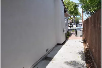 3248 Rocky Mountain Dr, San Jose, CA 95127 - Photo 11