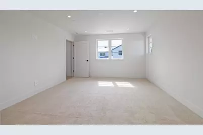 577 Creekside Ct, Half Moon Bay, CA 94019 - Photo 19