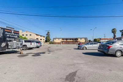 109 E Alisal St, Salinas, CA 93901 - Photo 9