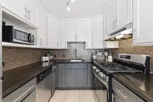 101 Blossom Cir 2C, San Mateo, CA 94403 - Photo 15