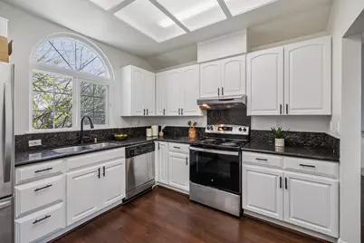 404 Michelle Ln, Daly City, CA 94015 - Photo 19