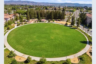 560 Saint Remi Ter 1, Sunnyvale, CA 94085 - Photo 49