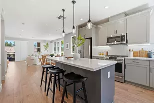 560 Saint Remi Ter 1, Sunnyvale, CA 94085 - Photo 9