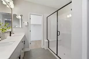 560 Saint Remi Ter 1, Sunnyvale, CA 94085 - Photo 29