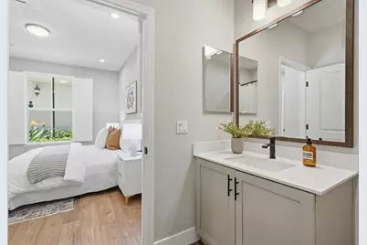 560 Saint Remi Ter 1, Sunnyvale, CA 94085 - Photo 23