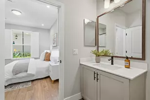 560 Saint Remi Ter 1, Sunnyvale, CA 94085 - Photo 23