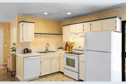 27460 Loma Del Rey, Carmel Valley, CA 93923 - Photo 19