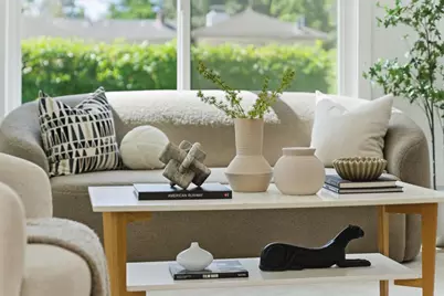 577 Green Manor Ct, Palo Alto, CA 94301 - Photo 7