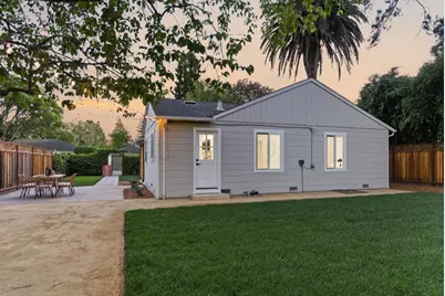 577 Green Manor Ct, Palo Alto, CA 94301 - Photo 27