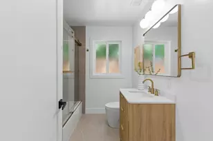 577 Green Manor Ct, Palo Alto, CA 94301 - Photo 19