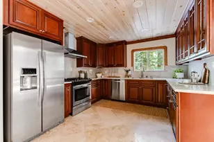 23535 Treeview Trail, Los Gatos, CA 95033 - Photo 3