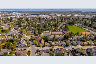 967 Orange Ave, San Carlos, CA 94070 - Photo 19