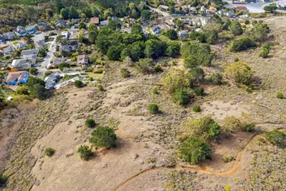 0 Calera Ter, Pacifica, CA 94044 - Photo 9