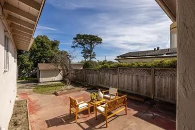 662 Oak St, Monterey, CA 93940 - Photo 23