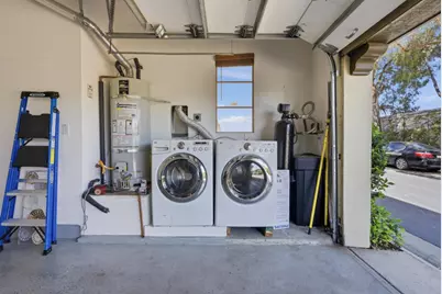 1309 Dahlia Loop, San Jose, CA 95126 - Photo 21