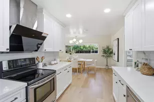 1626 Peacock Ave, Sunnyvale, CA 94087 - Photo 13