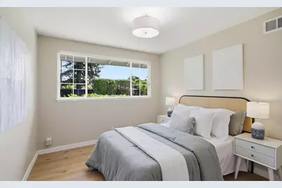1626 Peacock Ave, Sunnyvale, CA 94087 - Photo 27