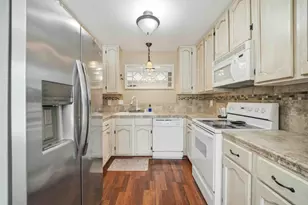 8400 Delta Dr, Gilroy, CA 95020 - Photo 5