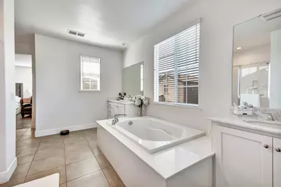 1225 Michael Bo Ln, Gilroy, CA 95020 - Photo 27