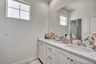 1225 Michael Bo Ln, Gilroy, CA 95020 - Photo 37