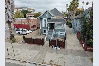 22 S 10th St, San Jose, CA 95112 - Photo 1