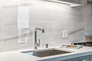 188 W Saint James St 11817, San Jose, CA 95110 - Photo 9