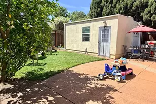 Address Not Disclosed, Burlingame, CA 94010 - Photo 15