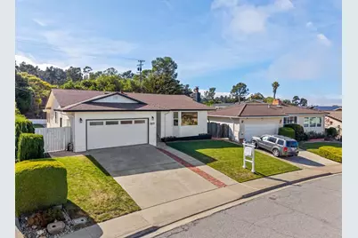 869 Crestview Dr, Millbrae, CA 94030 - Photo 3