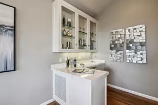 720 Endfield Way, Hillsborough, CA 94010 - Photo 17