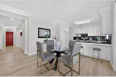 2955 Vineyard Park Dr, San Jose, CA 95148 - Photo 13