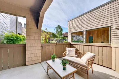 9 Cove Ln, Redwood City, CA 94065 - Photo 29