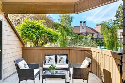 9 Cove Ln, Redwood City, CA 94065 - Photo 23