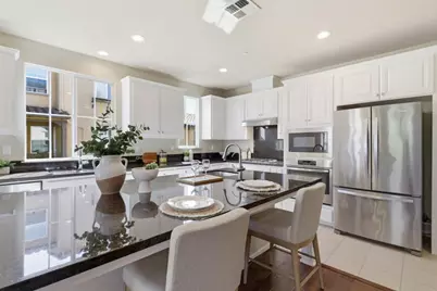 709 Satsuma Ter, Sunnyvale, CA 94087 - Photo 7