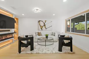 1497 Meadow Glen Way, San Jose, CA 95121 - Photo 5