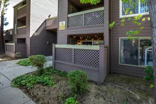 1195 Yarwood Ct, San Jose, CA 95128 - Photo 3