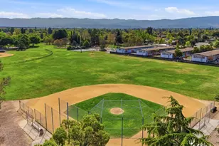 1557 Murre Ln, Sunnyvale, CA 94087 - Photo 67