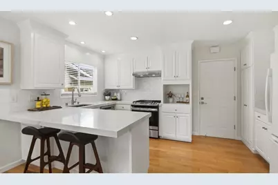 1557 Murre Ln, Sunnyvale, CA 94087 - Photo 15