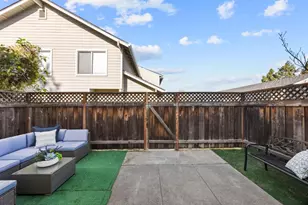 817 Peary Ln, Foster City, CA 94404 - Photo 19