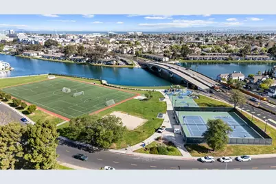 817 Peary Ln, Foster City, CA 94404 - Photo 25