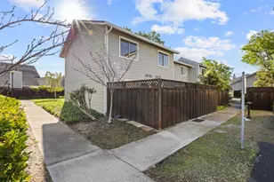 817 Peary Ln, Foster City, CA 94404 - Photo 21