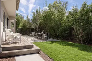 532 Anchor Cir, Redwood Shores, CA 94065 - Photo 27