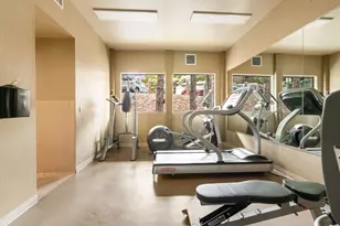 385 Mandarin Dr 11, Daly City, CA 94015 - Photo 3